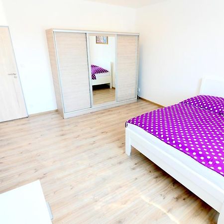 Apartman U Louckeho Klastera 2 Plus Kk Znojmo Kültér fotó