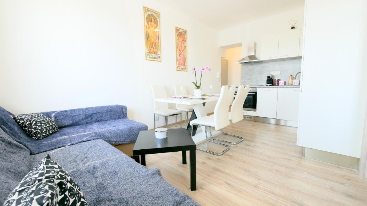Apartman U Louckeho Klastera 2 Plus Kk Znojmo Kültér fotó