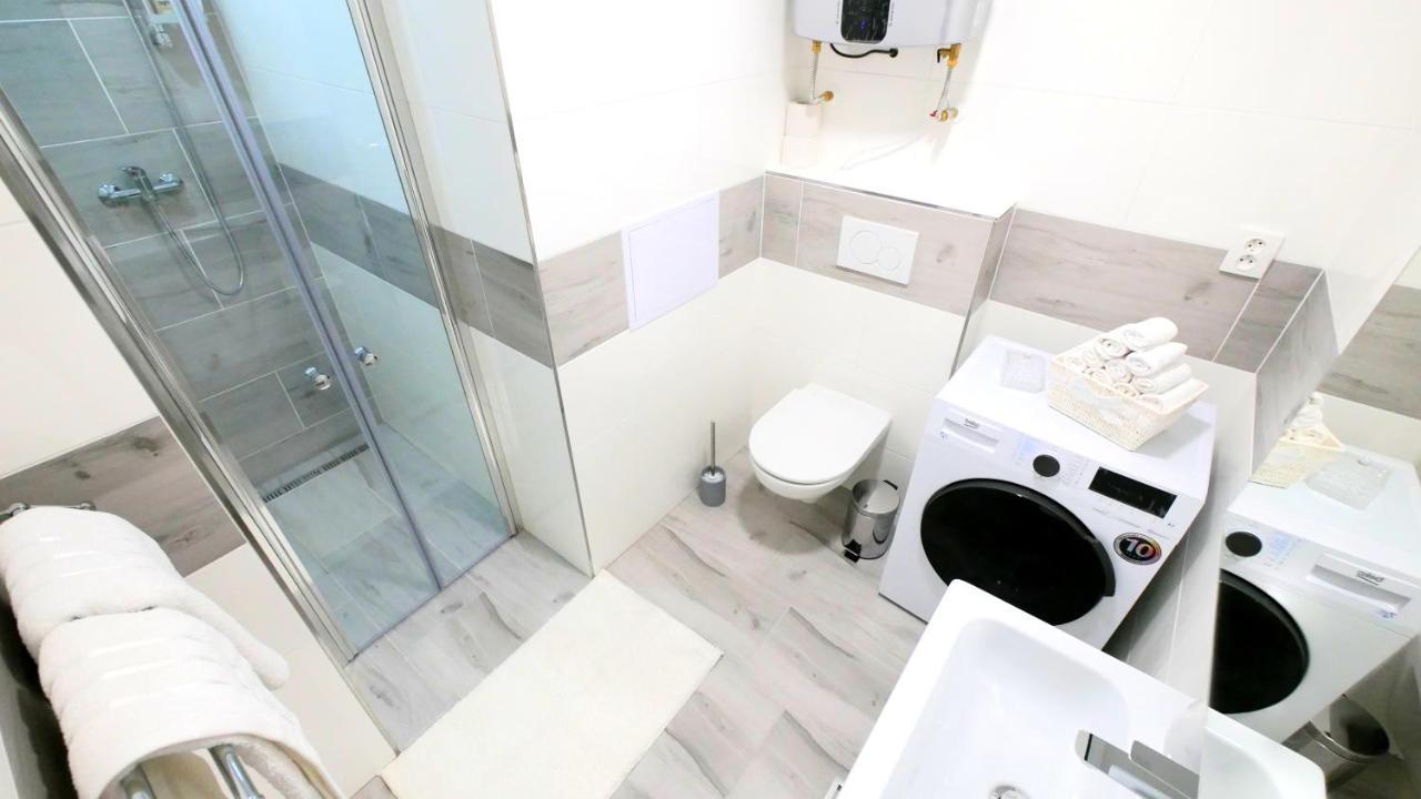 Apartman U Louckeho Klastera 2 Plus Kk Znojmo Kültér fotó